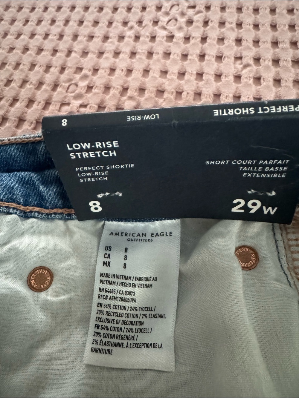 American Eagle Perfect Shortie - Picture 3 of 3